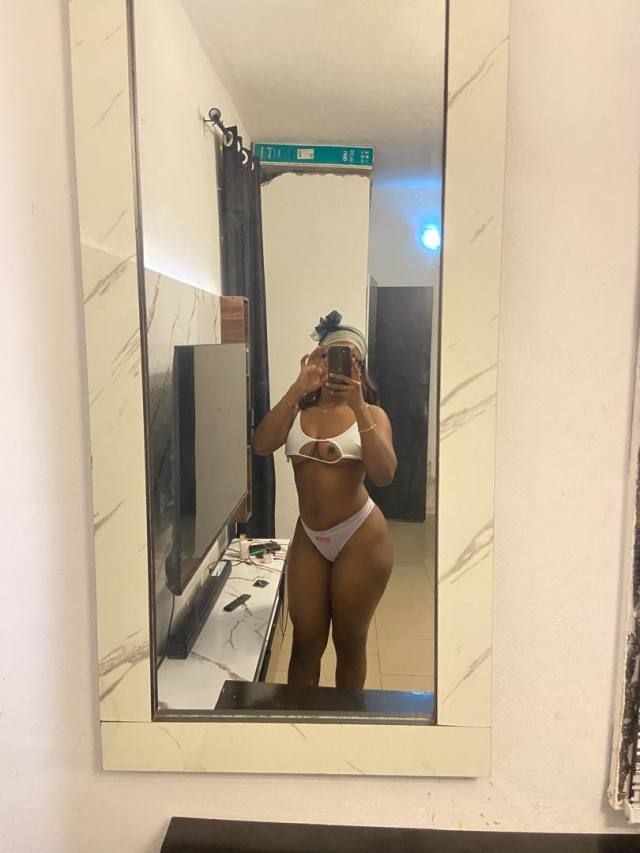 EBONY ESCORT AVAILABLE FOR FULL TIME SERVICES IM DOWN TO SATISFY YOUR SEXUAL HUNGER💦😍 Telegram: MUNAROSE10 - Image 3